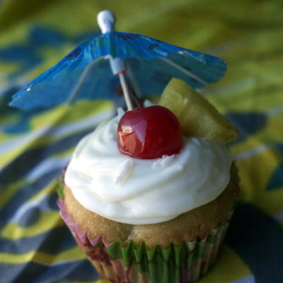 Piña Colada Cupcakes – Happy 21st Birthday Ariel!