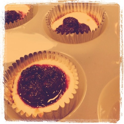 Mini Blackberry Cheesecakes