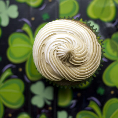 Matcha Green Tea Cupcakes for St. Patrick’s Day ♣